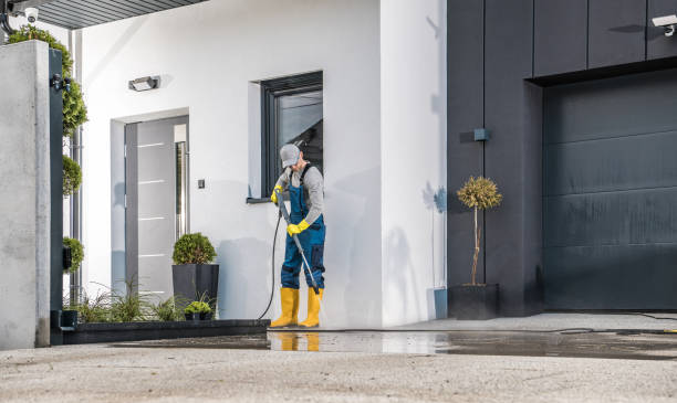 Spring Cleaning in Broadmoor, CA